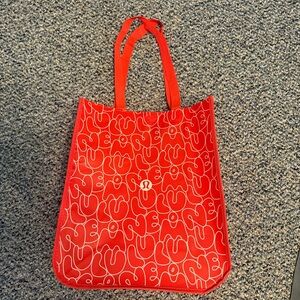 NEW LULULEMON Large reusable tote bag